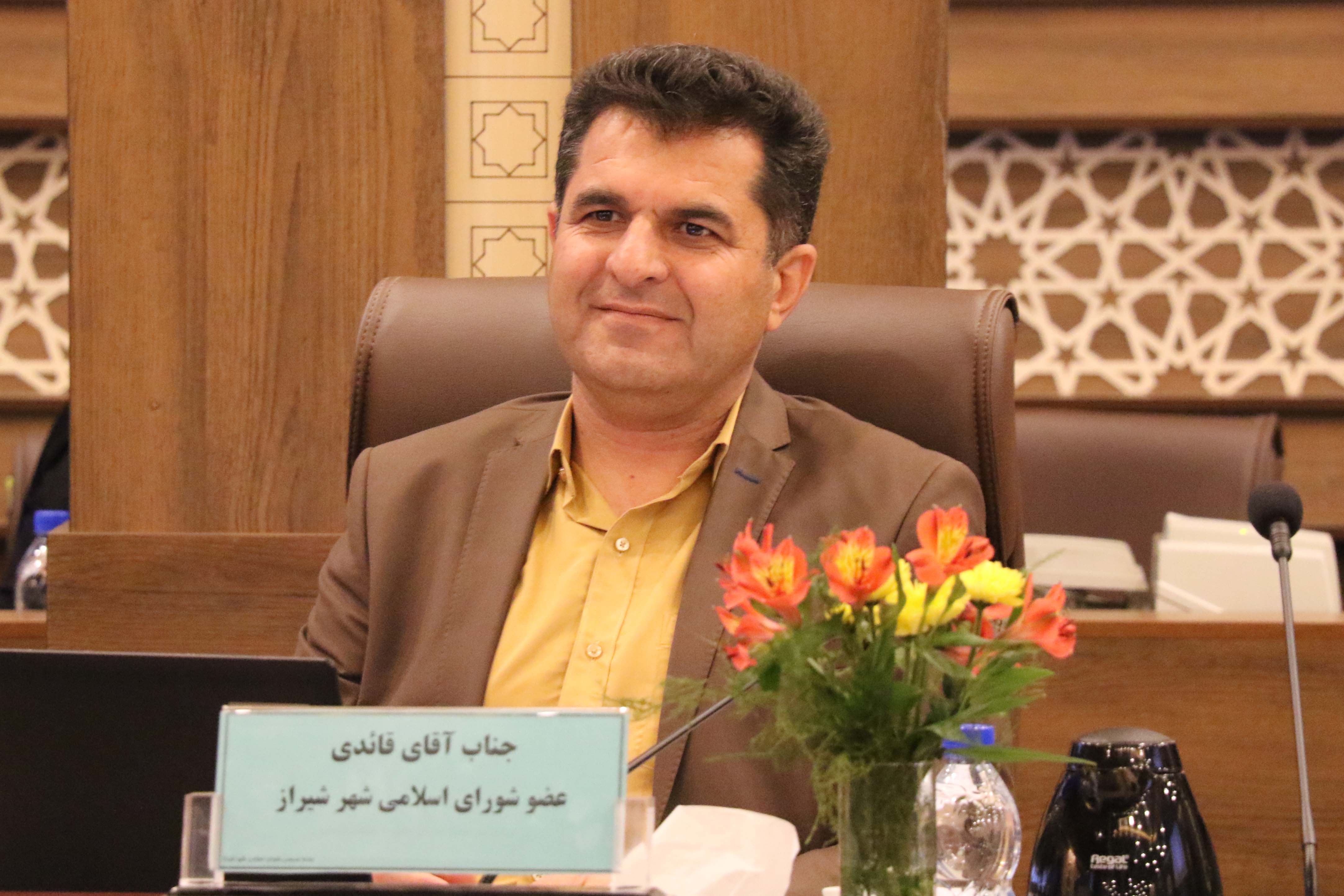 دکتر قائدی :استفاده از ایستگاههای مترو به عنوان گذرگاه عابر پیاده در شیراز