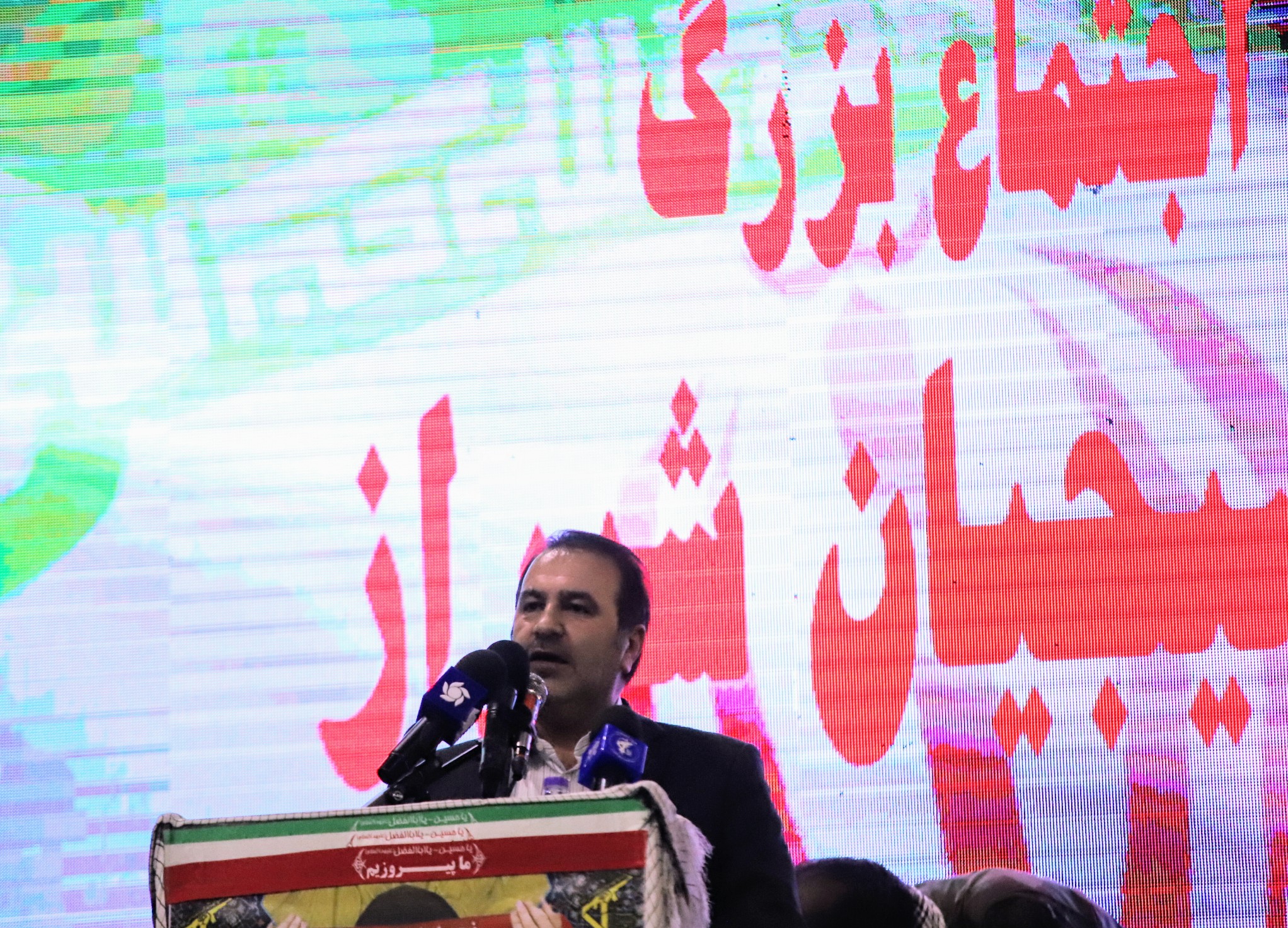 استاندارفارس در گردهمایی بزرگ بسیجیان در شیراز: بسیج مظهر وحدت مقدس ملت ایران است