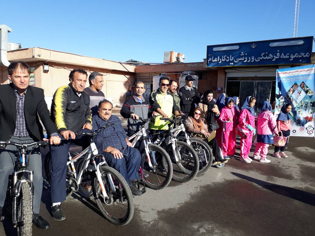 سه شنبه های بدون خودرو به مناسبت گرامیداشت هفته پارالمپیک در شیراز برگزار شد./عکس