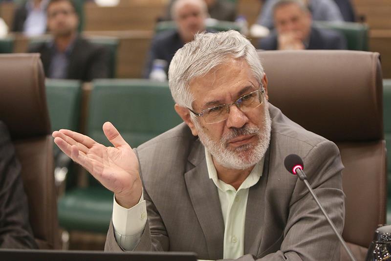 واکنش رییس شورای شهر شیراز به یک دستور کار بحث‌برانگیز در جلسه صحن علنی