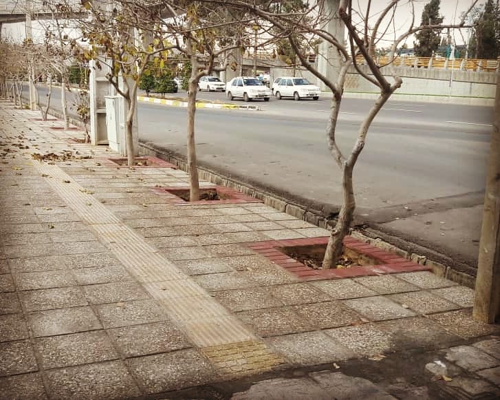 مرمت و بهسازی پیاده روهای سطح منطقه چهار شیراز