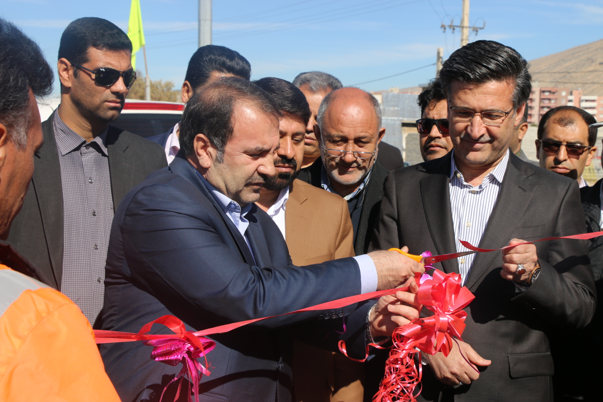 افتتاح پروژه راهسازی و رفع نقاط حادثه خیزدر محور فیروزآباد-جایدشت