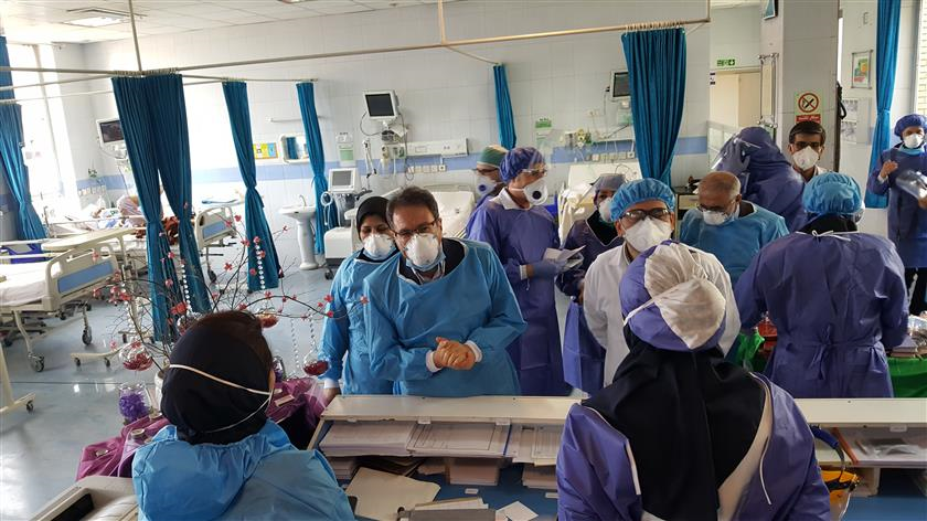 بررسی ارایه خدمات در ۳ مرکز درمانی شیراز با حضور معاون درمان دانشگاه