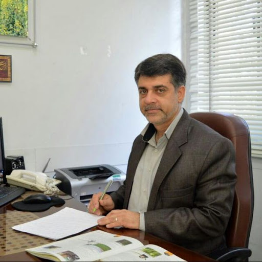 ارائه خدمات جهاد کشاورزی استان فارس از طریق ارسال نامه با تلفن همراه و پاسخگویی تا ۲۴ ساعت