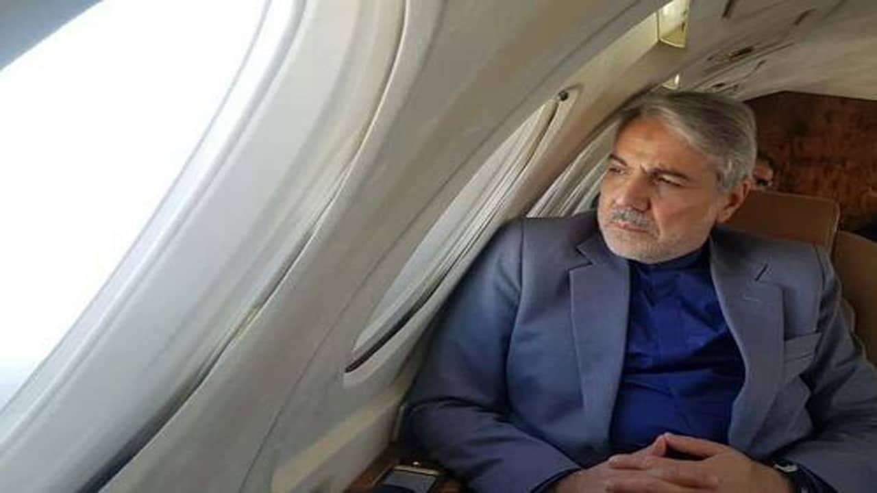 بازدید هوایی معاون رئیس جمهوری از طرح بزرگراه دشت ارژن – ابوالحیات