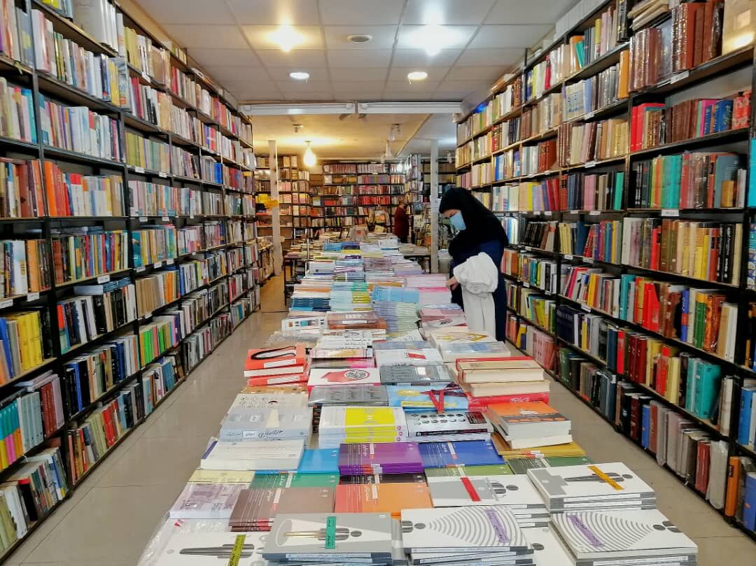 داغ‌ کرونا بر دل کتابفروشی باسابقه شیراز