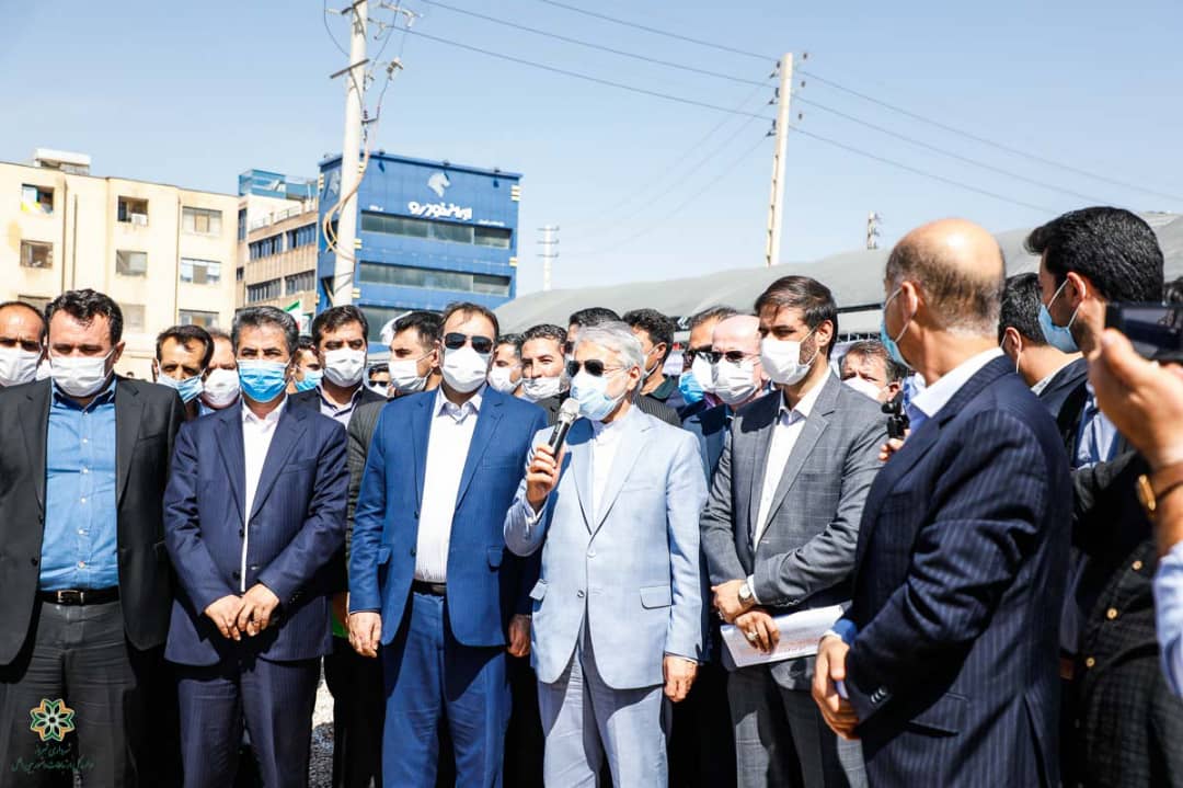 دولت تعهد می کند ۵۰ درصد اعتبار اجرای خط ۳ متروی شیراز را تامین کند