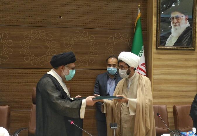 امضاء۴تفاهم نامه همکاری علمی وپژوهشی دادگستری فارس باحوزه های علمیه ودانشگاه های شیراز