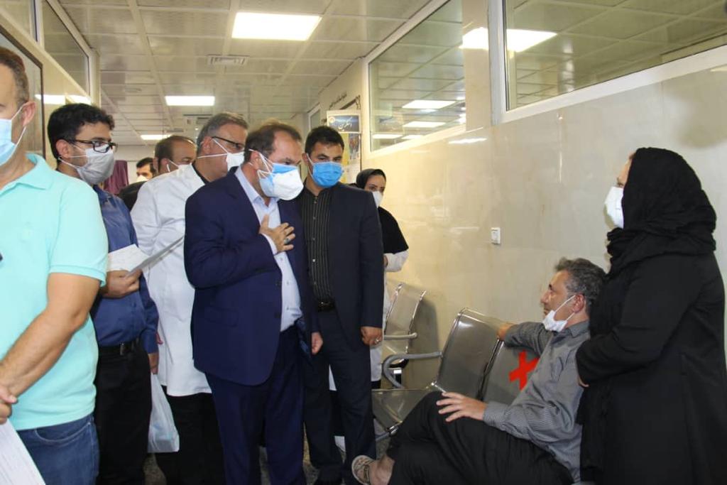 بازدید سرزده استاندار فارس از بیمارستان شهید فقیهی