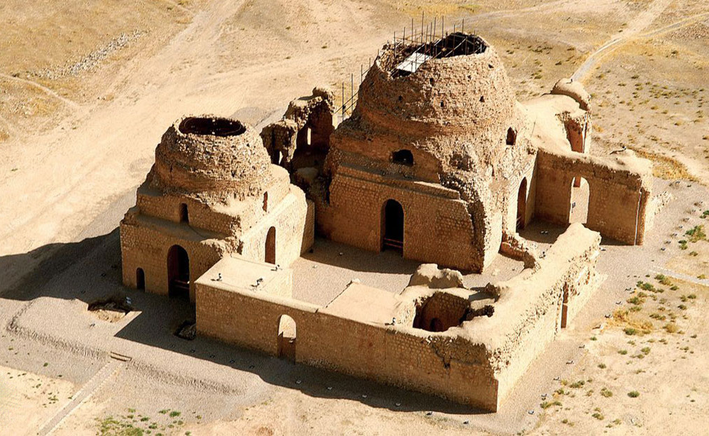 بنای ساسانی بر اساس نقشه‌معماری در دوره‌ اسلامی ساخته‌ شده است