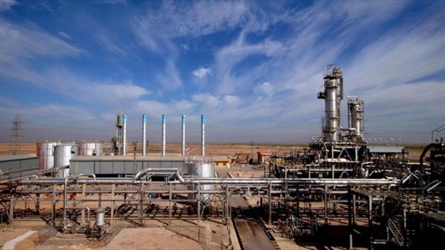  نفت تولیدی خشت به میزان ۹ هزار بشکه در روز دومین میدان نفتی استان