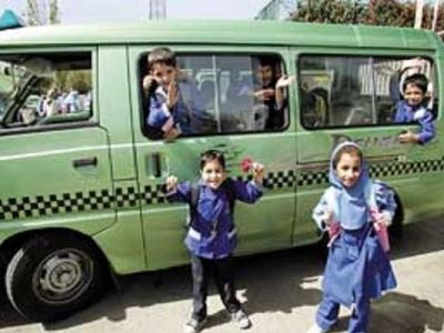 شهرداری شیراز وظیفه نظارت بر تامین سرویس مدارس را دارد
