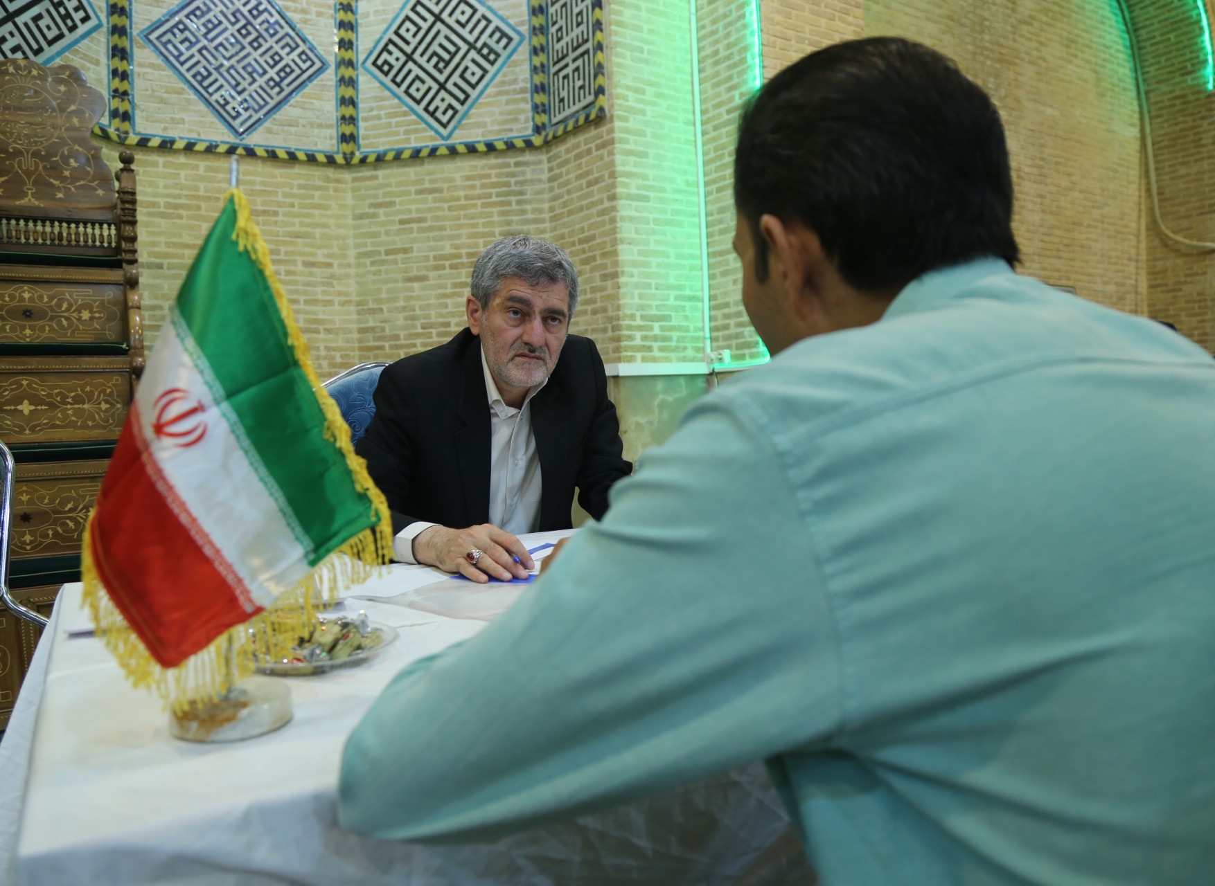 ملاقات عمومی استاندار فارس با مردم