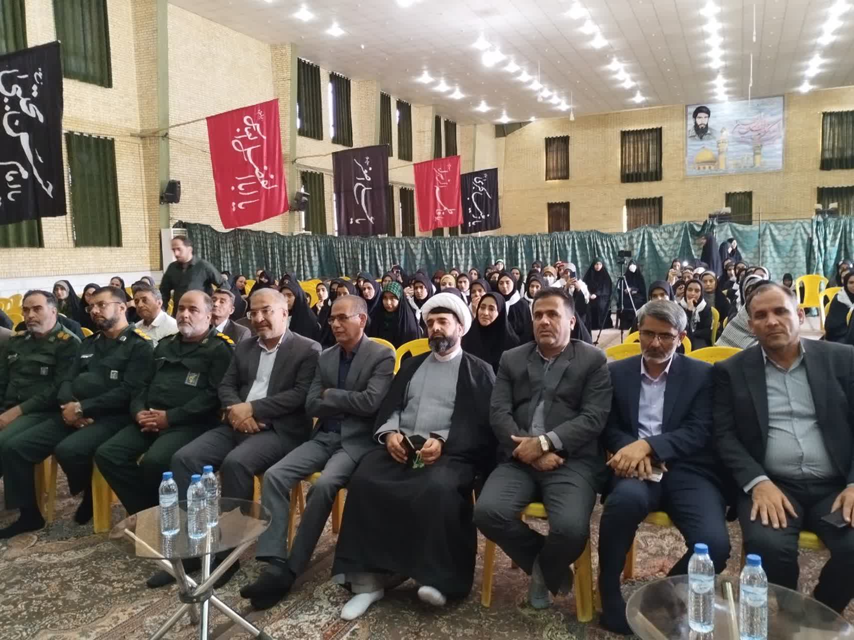 اعزام  کاروان راهیان نور دانش آموزی از پنج شهرستان استان فارس