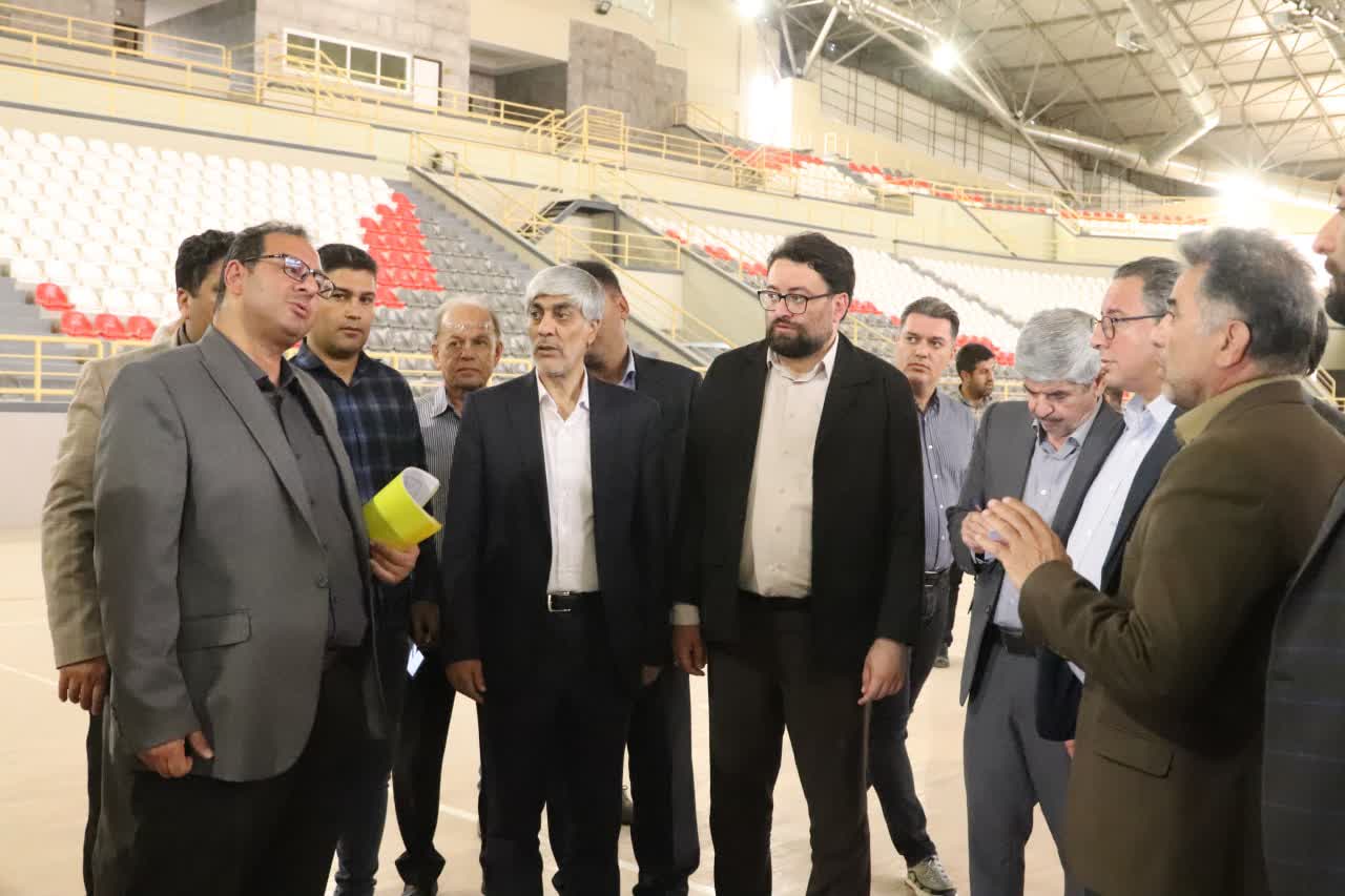وزیر ورزش و جوانان:  ۳۰۰ میلیارد ریال  برای تکمیل سالن ۶ هزار نفری شیراز اختصاص یافت