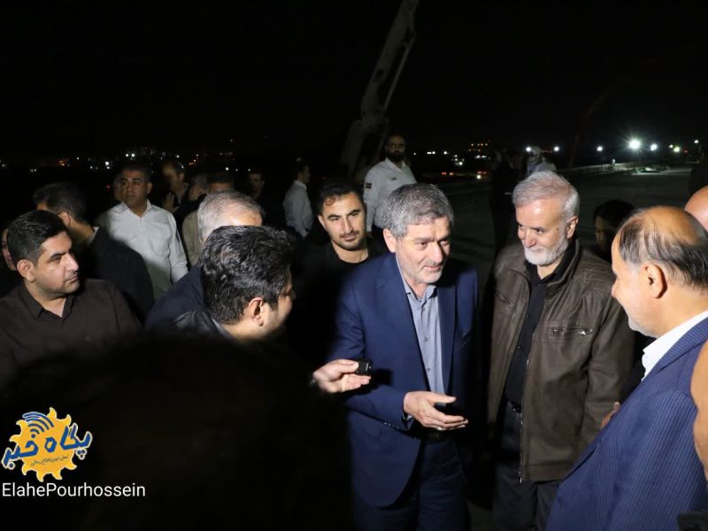 گزارش تصویری/  پنجمین بازدید مدیریت شهری شیراز و خبرنگاران از روند اجرای نوبت شب پروژه‌های عمرانی