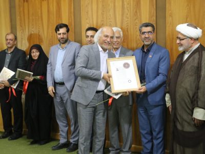 آیین‌نامه اعطای نشان هنری هنرمندان به فراموشی سپرده شده بود