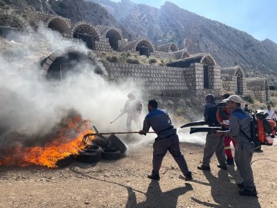برگزاری مانور لحظه صفر اطفای حریق و مدیریت بحران در بوستان کوهستانی دراک شیراز