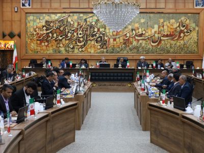هیچ دانش آموزی در استان فارس در اول مهر بدون کتاب نباشد