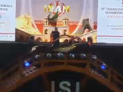 افتتاح رسمی مسابقات وودبال قهرمانی آسیا با رژه‌ای متفاوت/ ورود نماینده ایران با ماشین آفرود