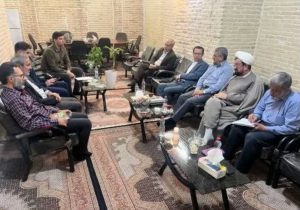 نشست هم‌افزایی ستاد نماز جمعه شیراز و رابطین دانشگاه ‌های شیراز برگزار شد
