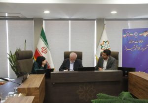 برگزاری نشست هفتگی شهردار کلان‌شهر شیراز با شهروندان برای رسیدگی به مطالبات مردمی/ اولویت مدیریت شهری رفع دغدغه‌های مردم است 