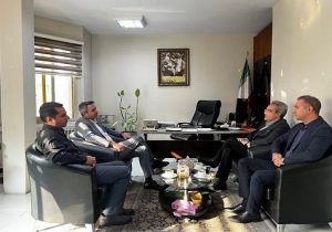 دیدار نمایندگان سازمان همیاری شهرداری‌های فارس با مدیرکل اقتصادی و سرمایه‌گذاری سازمان شهرداری‌ها و دهیاری‌های کشور