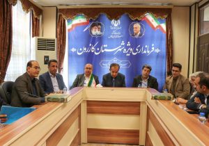 مدیرکل راه و شهرسازی فارس از پروژههای نهضت ملی مسکن و راهسازی شهرستان کازرون بازدید کرد