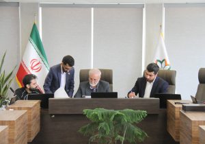 ملاقات‌های هفتگی، سنگ‌بنای ارتباط مستقیم با مردم و پیگیری مطالبات آنان است  