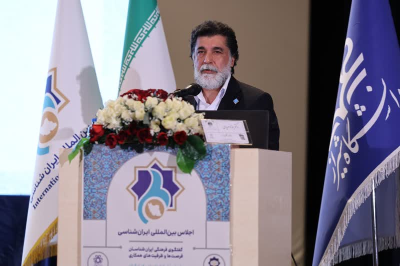 حافظیه یک کارگاه فعال معنا و زیرساخت هویت فرهنگی شیراز است حافظیه یک کارگاه فعال معنا و زیرساخت هویت فرهنگی شیراز است