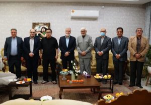 دوربین خدا ناظر خدمت صادقانه است»؛ روایت دیدار مدیریت ارشد شهری شیراز با غلامحسین پیروانی  