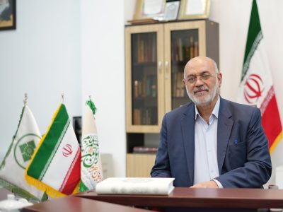 تجربه ۴ ساله شورای شیراز؛ خدمت خالص به مردم، کلید برکات الهی است/ پایبندی به مکتب علوی، ما را به سمت عموم مردم و دوری از “ژنهای خوب” سوق داد/ شهر با بخشنامه اداره نمی شود بلکه با اعتماد زنده میماند