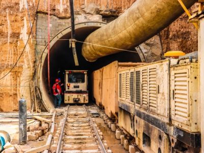 جهش ۶۲ عمرانی شیراز؛ توسعه متوازن پروژه‌های کلانِ شهری با اعتبار ۳۰۰۰ میلیارد تومان