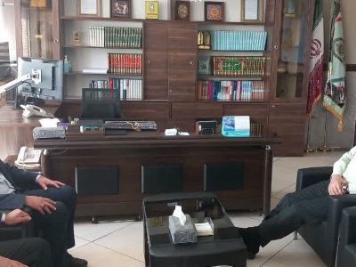 اخبار و حوادث نیروی انتظامی فارس/ تأکید نماینده شیراز بر تلاش‌های شبانه‌روزی نیروی انتظامی در دیدار با فرمانده فارس