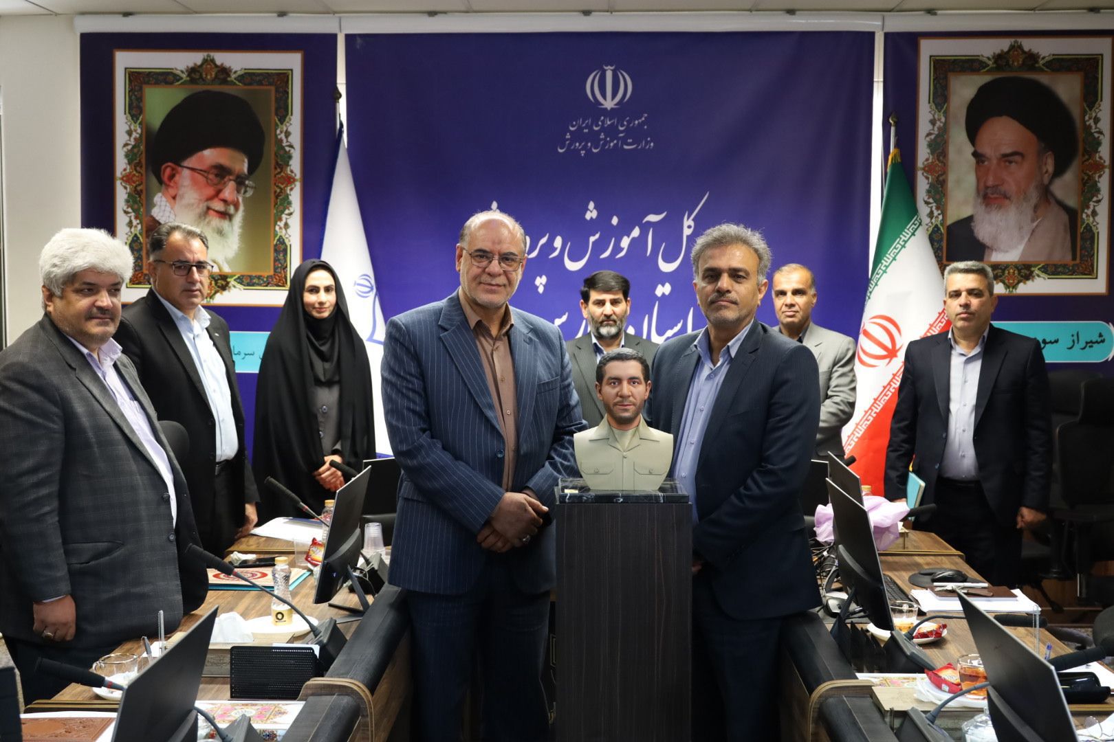 تا صدور دستورعمل جدید ثبت نام در مدارس شاهد ملاک دستورعمل سال گذشته است تا صدور دستورعمل جدید ثبت نام در مدارس شاهد ملاک دستورعمل سال گذشته است