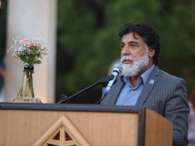 هزار سال پیش گلاب مِیمند جهان را فتح کرده بود؛ امروز هم می‌توانیم