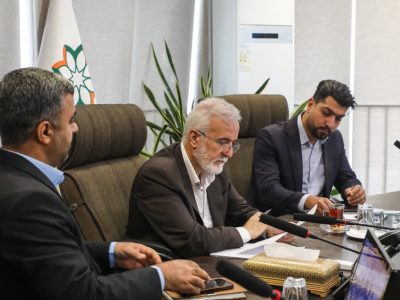 از تکریم تا توسعه/ شهردار شیراز پای حرف مردم/ احصای مطالبات در فضایی صمیمانه