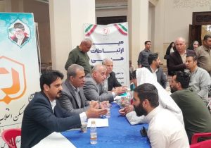 میز ارتباطات مردمی بنیاد مسکن انقلاب اسلامی فارس در مصلای نماز جمعه شیراز برگزار شد