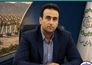 پژمان شفیعی با رأی کامل اعضای شورا سکاندار شهرداری صدرا شد