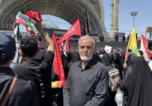 فضای حاکم بر مصلای پایتخت جمهوری اسلامی، تجلی شور و وفاداری بیمانند امت اسلام و آزادگان عالم به امام شهید خود و ولیزمان است