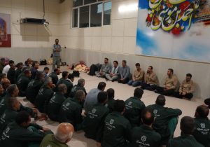 افتخارِ خادمی در جغرافیای اربعین/ خدمت پاکبانان شیرازی در شلمچه، جلوه‌ای از ایثار و عشق به زائران اربعین حسینی(ع)