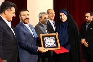 مدیر روابط‌عمومی کانون فارس، برترین روابط‌عمومی استان در دو حوزه «اطلاع‌رسانی اثربخش» و «جریان‌ساز جنگ رمضان» شد